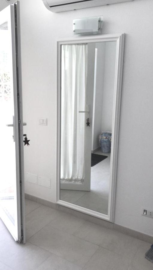 Tiberi Capri Apartamento Exterior foto